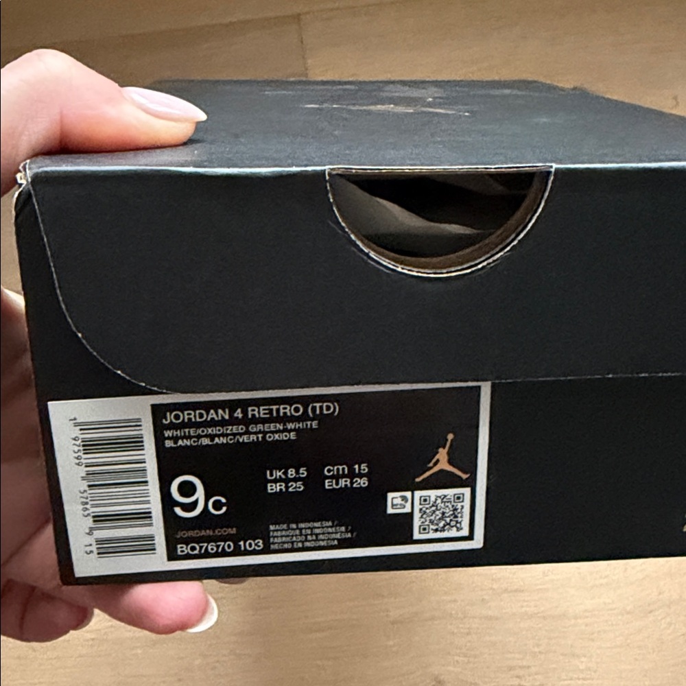 Jordan 4 Retro - Picture 7 of 7